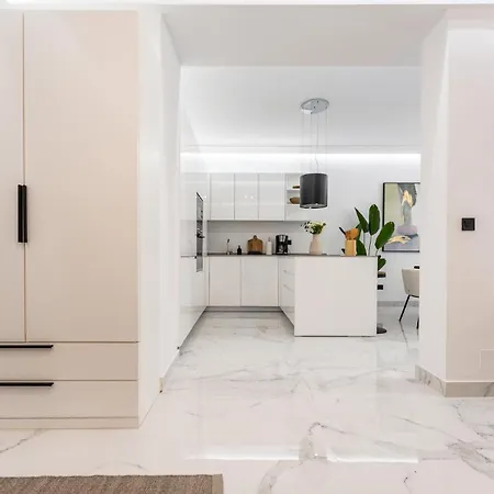 Apartment Ct 314 - Citylights - Teatro Cervantes *